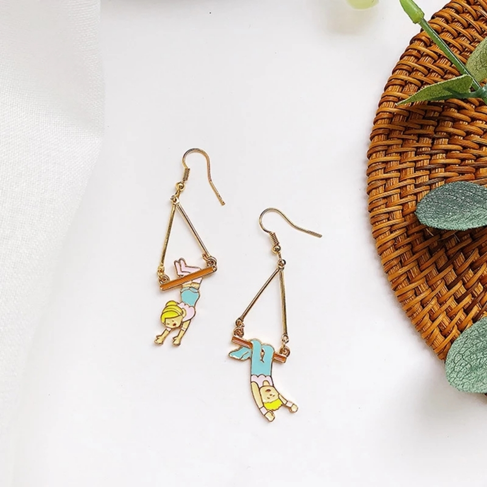 Swingin Earrings